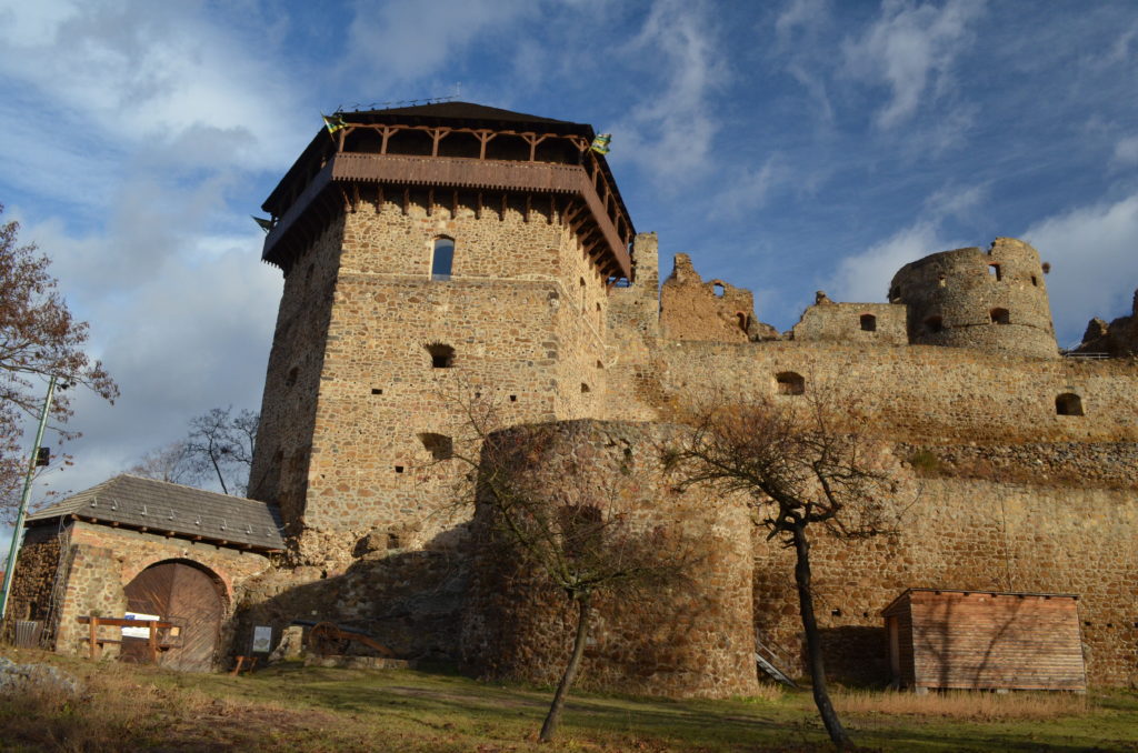 TOP pamiatka v regióne Novohrad. Fiľakovský hrad, Bebekova bašta. Foto - M.Mesiarik